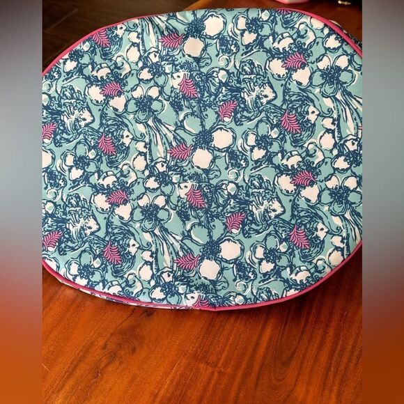 Margaritaville Cooler bag with bottle opener EUC - Picture 5 of 9